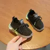 Tênis Esportivos para Bebê, Sapatos de Primavera e Outono, Sapatos Ultra-Finos para Bebê, Sapatos para Crianças Pequenas, 0-1 Ano de Idade, 2 Iniciantes, Solas Macias, Antiderrapante e Respirável