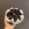 Scrunchie Elegante de Encaje a Cuadros Azul Marino Retro de Dongdaemun, Corea - Accesorio para el Cabello de Nicho de Moda para Mujer - Parte Trasera de la Cabeza