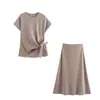 Fabricante Mayorista de Ropa para Mujer Transfronteriza 2025 Top con Cuello Redondo de Manga Corta Adornado Falda Midi Conjunto Suave