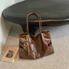 Bolsa grande retrô casual transfronteiriça para mulheres, nova bolsa tote casual para o dia a dia, bolsa de ombro de grande capacidade moderna para o trabalho