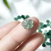 Jadeíta Azul Agua Grado A Pétalo Pequeño Pasador Hecho a Mano Accesorios Flor de Ciruelo Colgante Pequeño DIY Jade Flor de Cinco Pétalos Venta al por Mayor