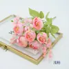 Mini Buquê Artificial de Flores Rosa Maca, Flores de Seda Botão de Chá Floco de Neve Estilo Coreano, Buquê de Casamento, Adereços para Estúdio Fotográfico e Fotografia na Beira-Mar