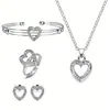 Diseño de Nicho de Moda Collar de Gama Alta Pendientes Pulsera Anillo Personalizado Simple Estilo Ins Traje de Joyería de Amor