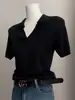 En stock persona de papel adelgazante ~ temperamento minimalista cuello polo suéter de seda helada manga corta de mujer tijeras cuello en V top