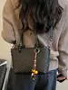 Bolso cubo tejido de alta gama transfronterizo para mujer, nuevo bolso cruzado versátil de moda 2026, bolso de mano y bolso de hombro simples