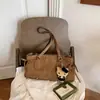 Bolsa de Tote Vintage Transfronteriza Otoño 2026 Estilo Coreano Bolso de Hombro Moderno Gran Capacidad Versátil para Viajes y Uso Diario