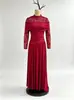 Vestido de noche de estilo europeo y americano de 890W, patchwork de encaje de lujo ligero para mujer, vestido largo, adecuado para banquetes y brindis, con diseño plisado y cintura ceñida, estilo nuevo