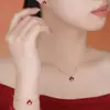 Brincos Originais Qianjia em Prata Esterlina S925 com Tema de Cavalo, Pulseira de Ano de Nascimento, Colar com Cavalo do Zodíaco e Trevo de Quatro Folhas, Dropshipping
