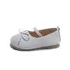 Zapatos de Princesa para Niños 2026 Otoño Nuevo Estilo Zapatos de Cuero Suave para Niñas Zapatos para Bebés y Niños Pequeños Mocasines de Boca Baja para Niños Pequeños