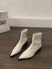 Moda francesa botas curtas grossas sapatos femininos 2024 novas botas simples de primavera e outono pontiagudas prateadas elegantes botas finas