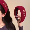 Diadema de Lana Roja de Caballo Nuevo Año de Ala Ancha para Mujer, Accesorio para el Cabello de Alta Gama y Elegante, Diadema de Corona Alta para Lavarse la Cara, Moderno