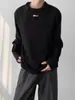 Camiseta longa de manga comprida com ombreira larga estilo coreano suéter deconstrução camisa de base para primavera moda nicho masculina e feminina ins
