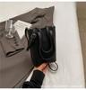 Bolso para teléfono móvil de diseño nicho coreano ins para viajero bandolera bolso pequeño para mujer 2024 nuevo bolso de hombro explosivo de moda