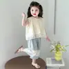 Novedad Verano 2026 Estilo Coreano Ropa Infantil para Niñas, Camisa Francesa Dulce de Encaje Calado, Camisa de Muñeca, Conjunto de Pantalones de Nueve Puntos