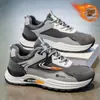 Zapatos Populares de Algodón para Hombre 2025 Invierno Nuevos Cálidos Engrosados a Prueba de Frío Antideslizantes Zapatos Deportivos de Moda Versátiles Zapatos de Papá