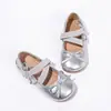 Sapatos de couro para meninas 2026 novos primavera e outono sapatilhas francesas para menininhas combinarem com saias, sapatos Mary Jane de princesa