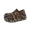 Zapatos de vestir de cobertura total sin cordones suela gruesa hebilla otoño 2026 para mujer retro nuevos casuales tacón oculto zapatos Birkenstock gamuza