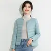 Chaqueta de Algodón con Forro de Cuello Redondo para Mujer Invierno Nueva Ajustada Cuello en V Color Sólido Aspecto Adelgazante Cálida Corta Ligera Chaqueta de Algodón
