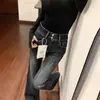 Jeans acampanados estilo americano para mujer, nueva colección otoño 2026, de talle alto, corte ajustado, favorecedores y adecuados para figuras petite, con una versión ligera de verano.