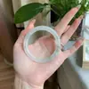 Pulsera de Jade Verde Tianshan de Xinjiang Brazalete de Jade Hilo Dorado Estilo Joven Pulsera de Jade Tira Ancha Pulsera de Flor Fluida Venta Directa de Fábrica