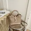 Bolsa de Balde Exquisita Simples Transfronteiriça de Verão 2026 para Mulheres, Bolsa de Ombro Transversal Fashion, Bolsa de Mão de Nicho