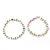 Amazon 100 Piezas/Paquete Resina Redondas 7mm 26 Cuentas del Alfabeto Inglés Negro y Blanco Coloridas Cuentas Hechas a Mano para Manualidades Infantiles