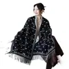 Bufanda Cálida Gruesa de Cuadros con Borlas Nueva de Imitación Cachemir Otoño e Invierno para Mujer, Versión Simple de Moda, Chal Calentador de Cuello Largo Versátil