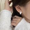 Aretes de Perlas Cóncavas de Plata de Ley S925 Suchuang para Mujer Aretes Coreanos Personalizados Versátiles Estilo Ins Lujo Accesible Aretes Pequeños