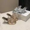Sandalias Versátiles Estilo Coreano Estilo Hada con Tacones Transparentes y Punta Abierta, Estilo de Nicho para Uso en Exteriores, Nuevo Modelo Verano 2025