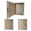 Modificação de porta antifurto e instalação de janelas de ventilação para respirabilidade e circulação de ar, porta de entrada, porta de ventilação, porta interna, porta dupla, outros componentes