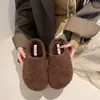 Chinelos de algodão com sola grossa femininos, novo estilo de inverno 2026, chinelos peludos casuais sem cadarço, quentes para uso externo, para mulheres