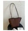 Bolsa de Mano de Nailon Nicho Coreano, Bolso Cesta para Mujer, Gran Capacidad, Bolso de Hombro Ligero para Viajes Diarios, Bolso Cubo para Debajo del Brazo
