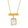 Estilo ins francés elegante simple personalidad joyería colgante cuadrado incrustado diseño de fritillaria collar bañado en oro de acero de titanio