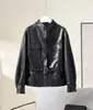 Chaqueta de Cuero con Cera al Aceite Inspirada en Celebridades para Mujer, Corte Holgado, Adelgazante, Disimulante, Cuero Genuino Verde Esmeralda, Chaqueta de Dos Botones, Alta Calidad, Nuevo Modelo de Primavera