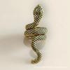 Anillo europeo y americano de comercio exterior largo retro exagerado genial para hombre con patrón de serpiente estilo punk anillo animal con forma de serpiente de 4 piezas