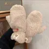 Luvas de Lã de Cordeiro de Inverno com Etiqueta de Urso para Mulheres, Fofas para Crianças, Ciclismo de Inverno, Pelúcia Grossa, Quentes e à Prova de Frio
