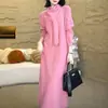 Vestido de Punto Grueso Cálido de Invierno para Mujer 2025 Nuevo de Alta Gama Accesible Lujo Moderno Vestido Suéter Estilo Bufanda