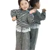 Conjunto de Duas Peças com Moletom Listrado Estilo Coreano para Meninas, Nova Coleção de Outono, Jaqueta com Capuz e Caimento, Calça Longa Casual, Conjunto de Duas Peças Tendência