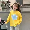 Camiseta infantil de algodão puro com estampa de desenho animado 2026 primavera e outono novo estilo top para meninas, camiseta infantil de manga comprida, camiseta básica estilosa para meninas