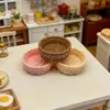 Cesta de Pão de Renda Simulada Bandeja de Resina Cena de Micro Paisagem Decoração de Casa de Bonecas Ímã de Geladeira DIY Materiais