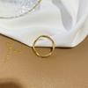 Joyería de mano extremadamente fina simple con forma de onda de Mobius Anillo de apertura de oro de Vietnam para mujer de uso prolongado no se decolora venta al por mayor