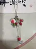 Amuletos para Bolsos de Cerámica Tejidos a Mano con Forma de Fresas, Ballenas, Hongos y Calabazas. Suministro al por mayor para bolsas de vendedores ambulantes