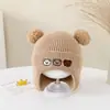 Chapéu de Tricô para Bebê Outono e Inverno Desenho Animado Bola Dupla Três Ursos Super Fofo Chapéu de Lã para Bebê Capuz Quente com Proteção para as Orelhas