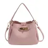 Transfronterizo 2026 Nuevo Estilo Simple y Elegante Ultra-Trendy Bolso de Mano para Oficina Chic Retro Patrón Lichi Moda Bolso Cubo