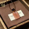 Colgante de Cerradura de Nube Flor de Durazno de Seda Dorada y Jade Popular de Xiaohongshu, Hebilla de Paz Flor de Durazno y Colgante de Jade