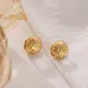 Pendientes de Concha Estilo Influencer de Moda, Personalidad Minimalista, Modernos y Versátiles, Elegantes y de Alta Gama, Accesorios de Anillo Abierto