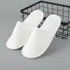 Venta al por mayor de fabricante de artículos de hotel Leo, casa de huéspedes, hospitalidad, artículos de aseo desechables para viajes, productos personalizados más vendidos transfronterizos