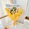 Exquisito ramo de peluche de flor de simulación 520 Día de las Madres juego de regalo de flor eterna para novias sosteniendo flores al por mayor