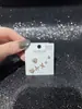 El Nuevo Set de Aretes de Múltiples Piezas de Lingshang Design es Ligero, Lujoso y Moderno, Versátil y Fresco y Dulce en Invierno, un Regalo para tu Novia y Mejor Amiga