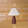 Lámpara de Mesa Estilo Retro con Grano de Madera Lámpara de Mesita de Noche para Dormitorio Lámpara de Atmósfera para Estudio Luz Decorativa Versátil de Alta Gama Luz Nocturna de Lujo Ligero Hierro